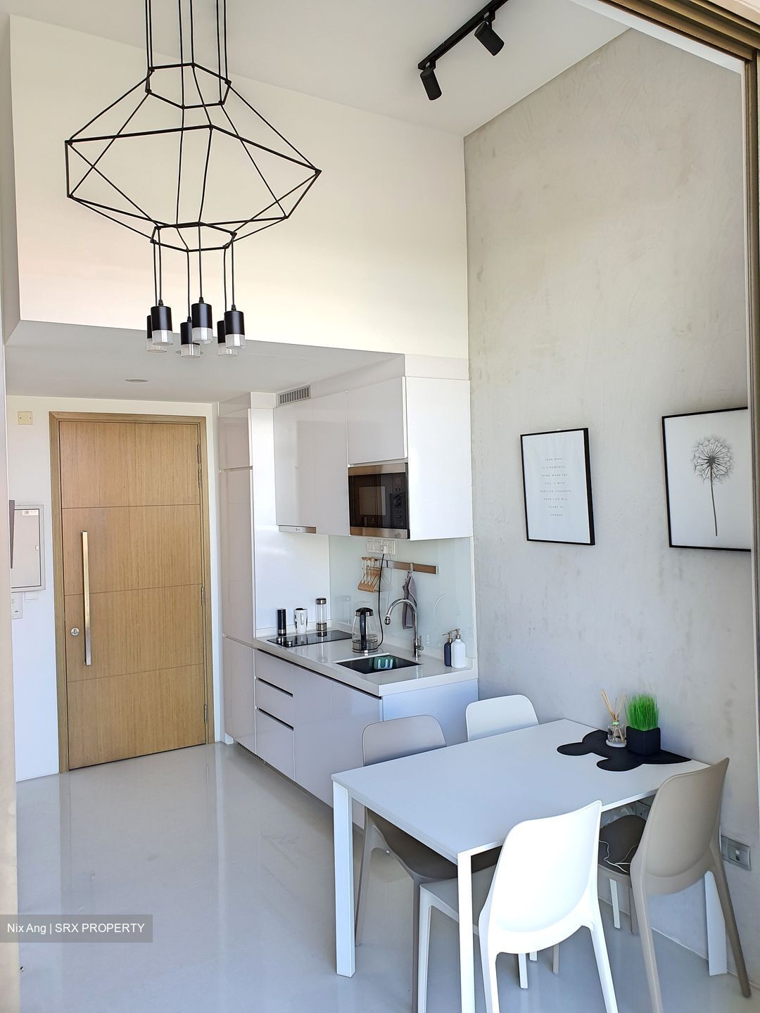 Cambio Suites (D19), Apartment #352749641
